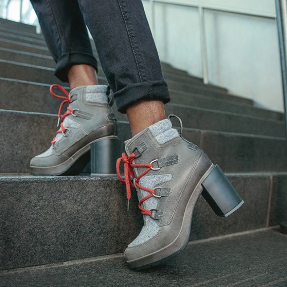 Sorel Shoes - Sorel Bootie Blake Waterproof Women 6 Leather Heeled Hiker Boot Lace Up Quarry